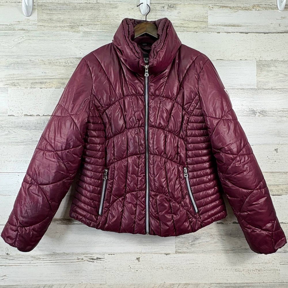 Guess Puffer Jacket Women XL Burgundy Quilted Zip Up High Neck Utility Chic